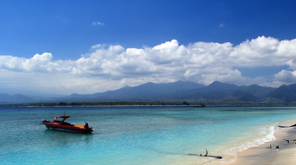 postcard perfect beach gili in island trip