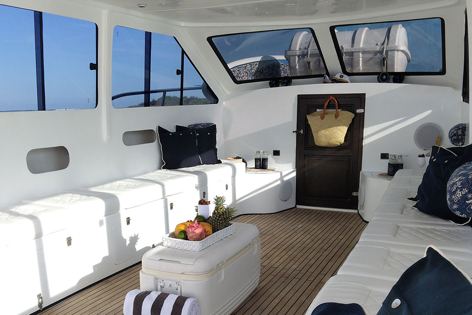 bali charter boat